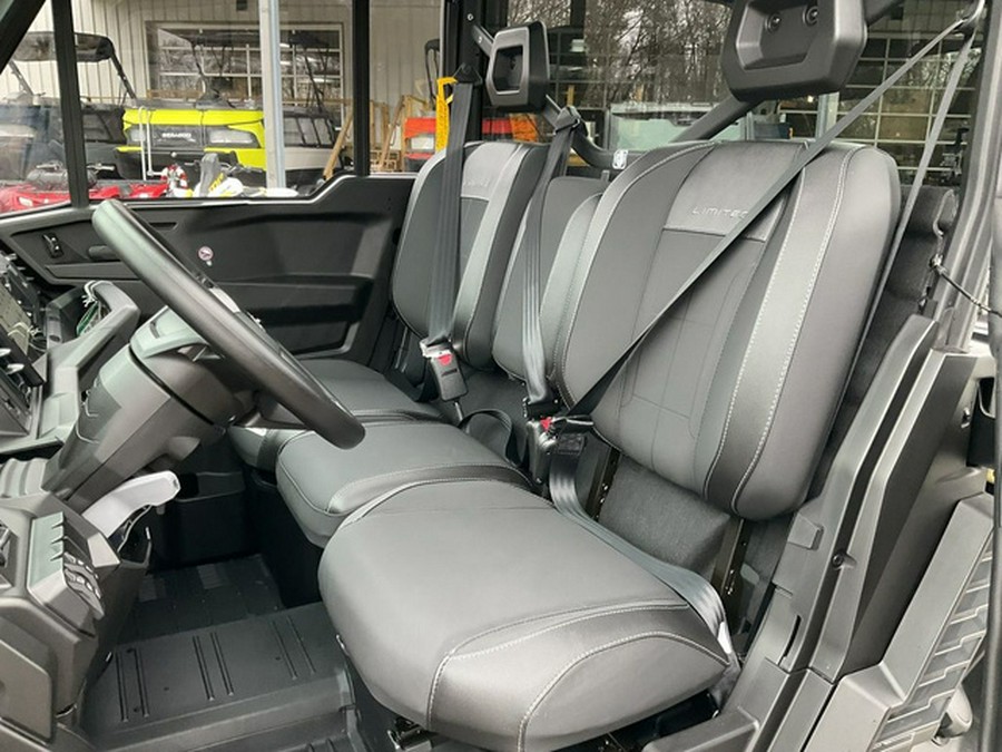 2026 Can-Am Defender Limited HD11