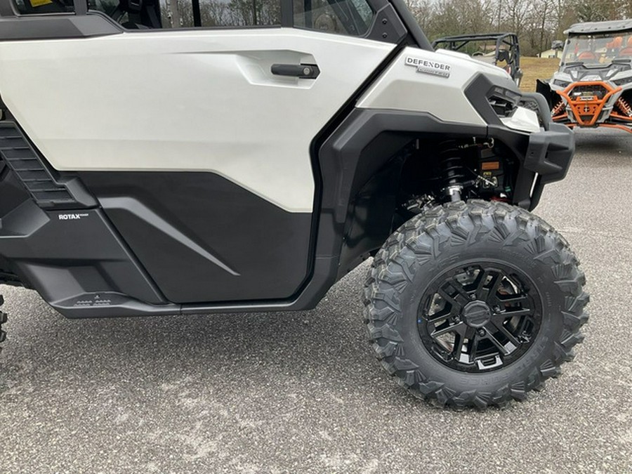 2026 Can-Am Defender Limited HD11
