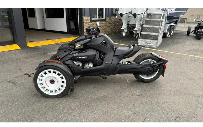 2023 Can-Am RYKER RALLY 900 BK