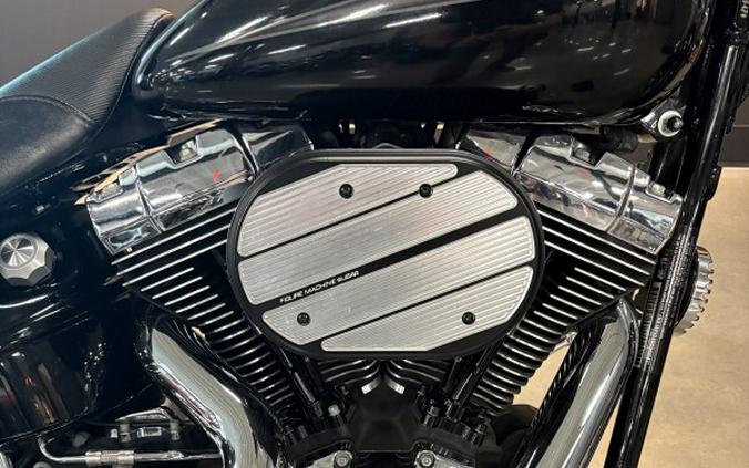 2013 Harley-Davidson® Breakout® Vivid Black