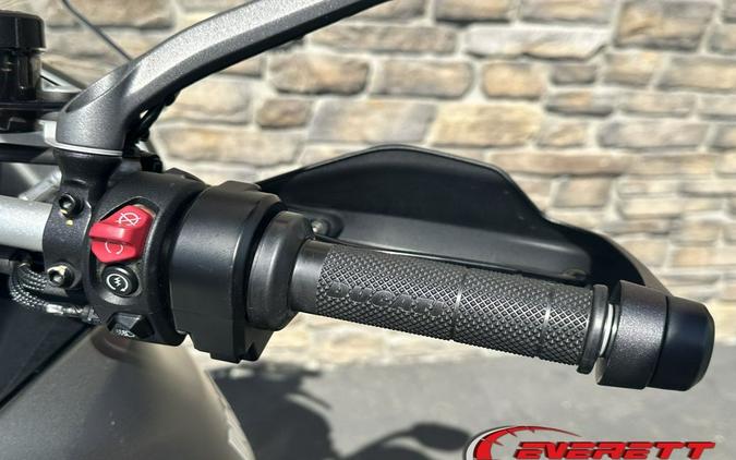 2022 Ducati Multistrada V4S Aviator Grey / Alloy Wheels