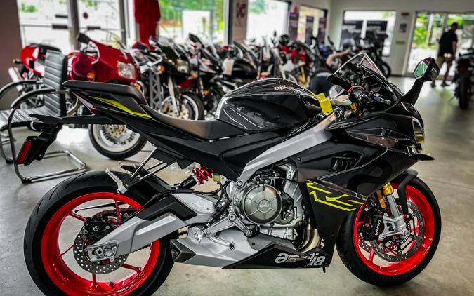 2027 APRILIA RS 660