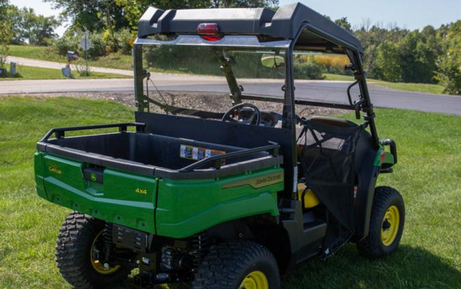 2022 John Deere Gator XUV560E 2-Passenger