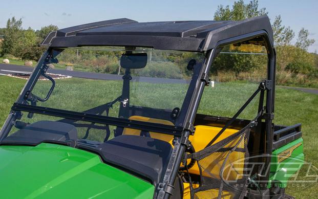 2022 John Deere Gator XUV560E 2-Passenger