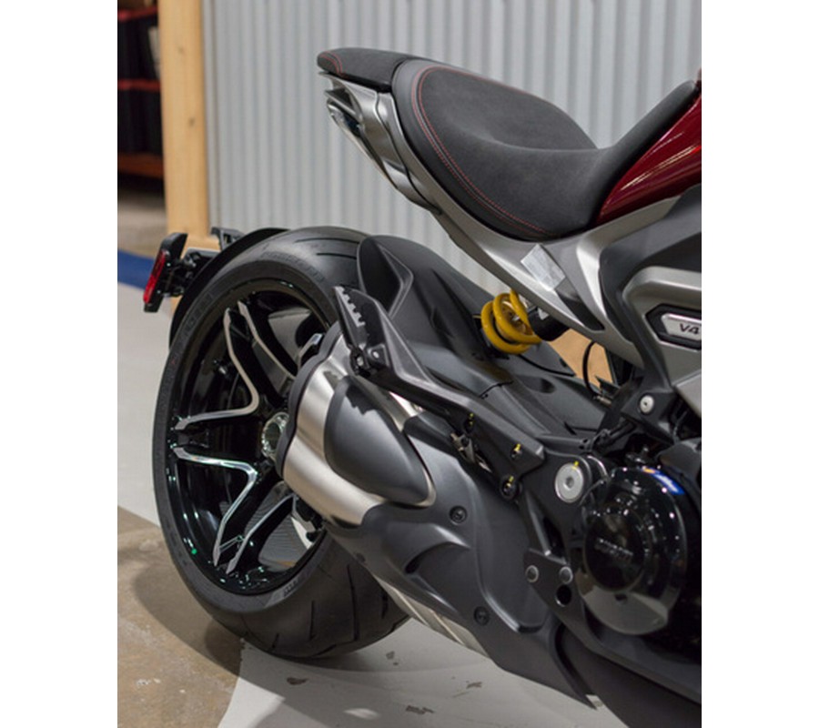 2026 Ducati XDiavel V4 Burning Red
