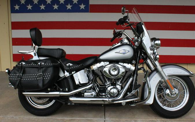 2014 Harley-Davidson® FLSTC - Heritage Softail® Classic