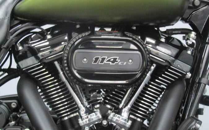 2022 Harley-Davidson® FLHRXS - Road King® Special