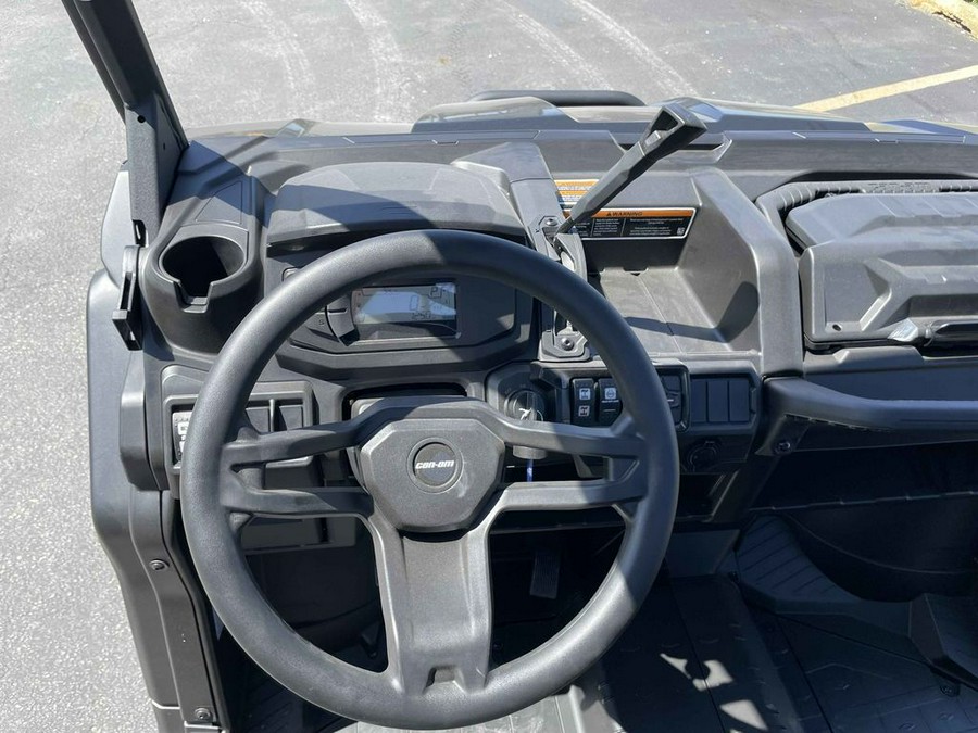 2025 Can-Am DEFENDER XT 62 HD9 - STEALTH BLK