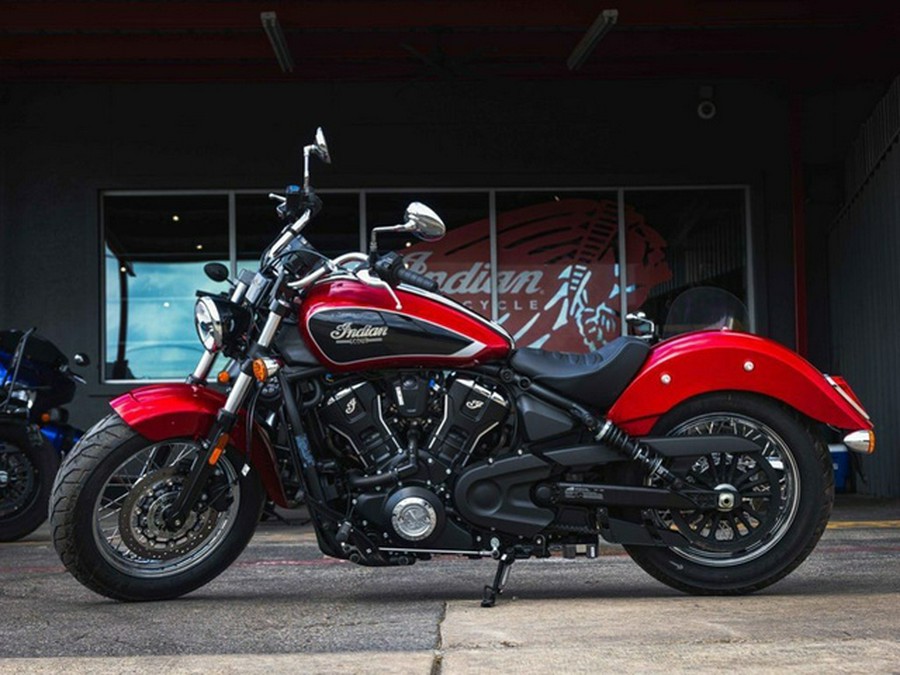 2025 Indian Scout Classic Limited +Tech Sunset Red Metallic