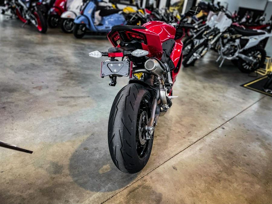 2026 DUCATI PANIGALE V2 896