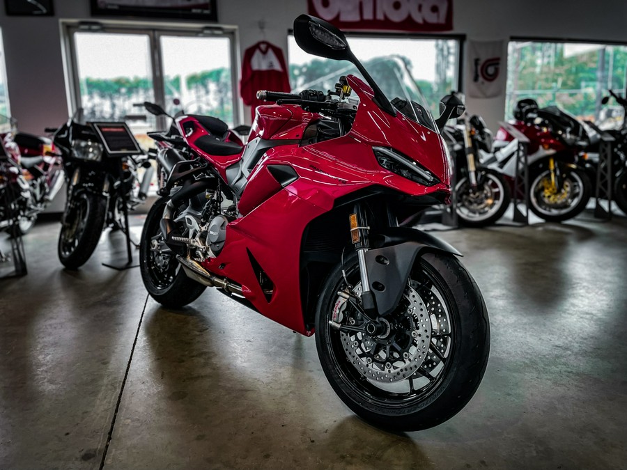 2026 DUCATI PANIGALE V2 896