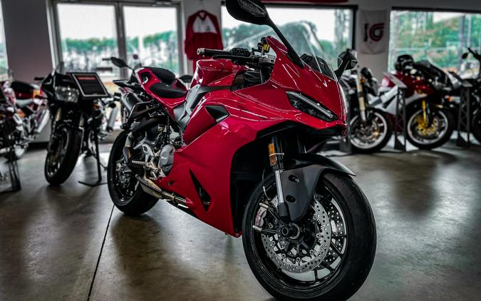2026 DUCATI PANIGALE V2 896