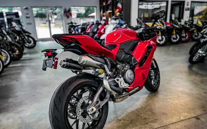 2026 DUCATI PANIGALE V2 896