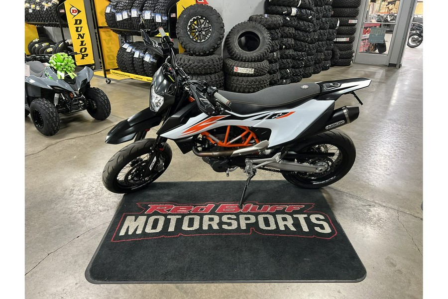 2020 KTM 690 SMC R