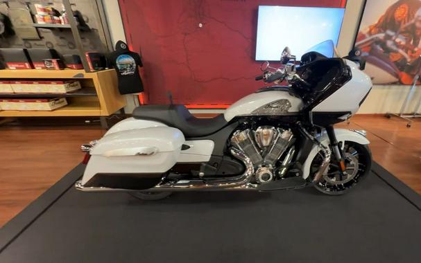 2024 Indian Motorcycle® Challenger® Limited Ghost White Metallic