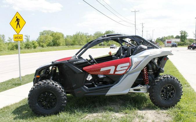 2024 Can-Am Maverick X3 DS Turbo Fiery Red & Hyper Silver