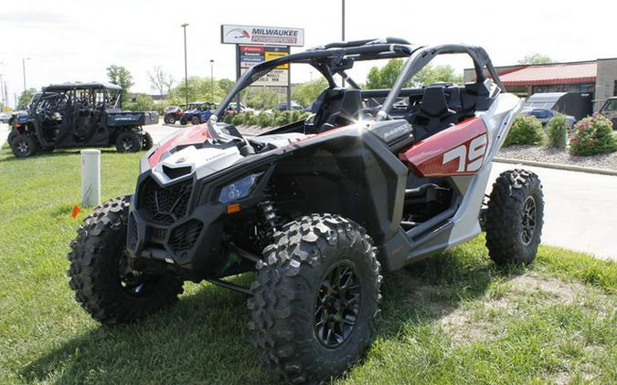 2024 Can-Am Maverick X3 DS Turbo Fiery Red & Hyper Silver