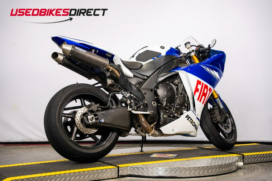 2014 Yamaha YZF-R1 - $12,499.00