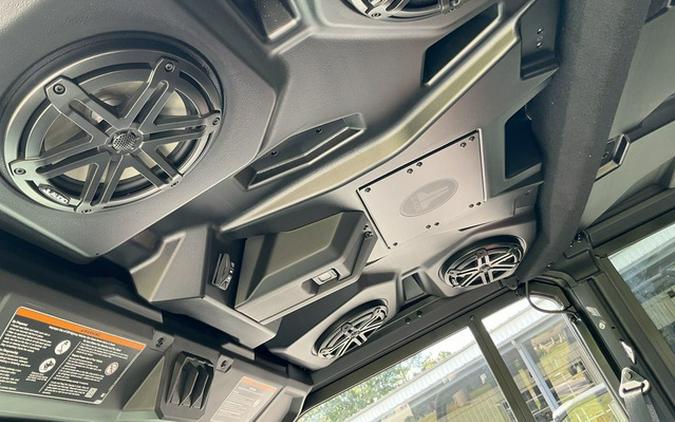 2026 Can-Am Defender MAX LONE STAR CAB HD11