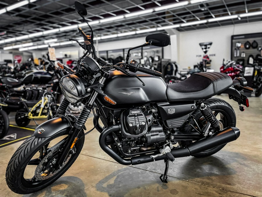 2026 MOTO GUZZI V7 STONE