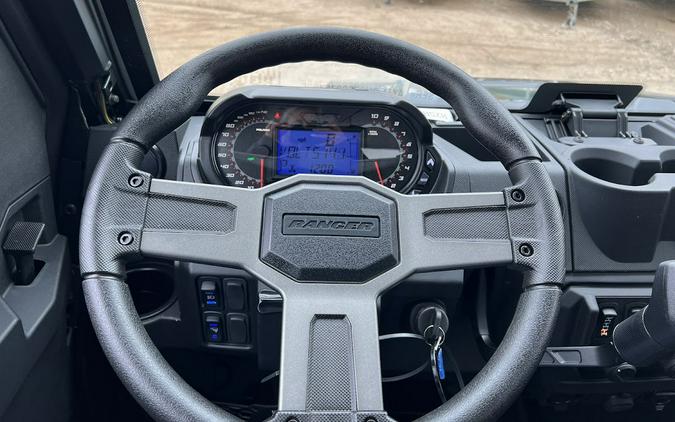 2025 Polaris Industries RANGER CREW XP 1000 NS PREM