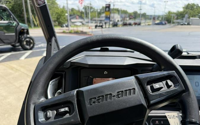 2026 Can-Am Defender XT HD11 With 10.25 In.Display