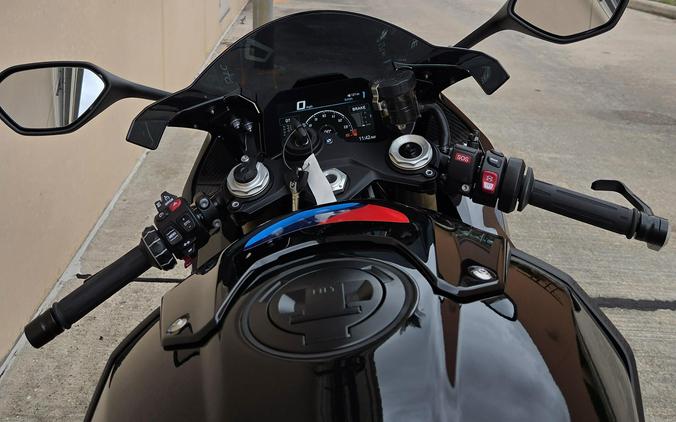 2027 BMW S 1000 RR