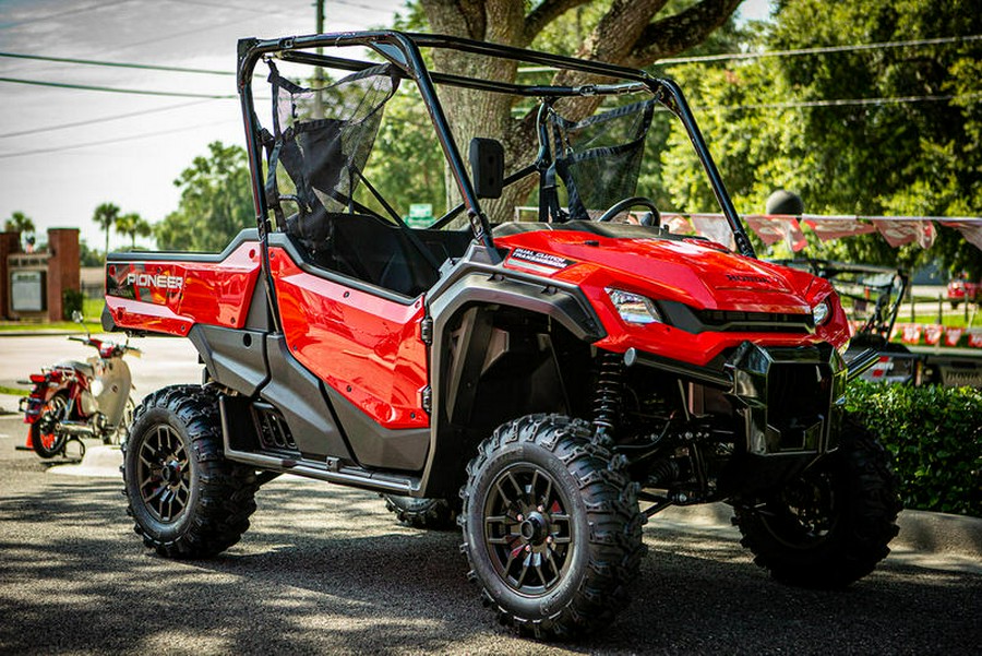 2024 Honda® Pioneer 1000 Deluxe