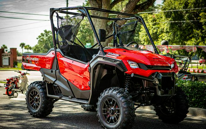 2024 Honda® Pioneer 1000 Deluxe