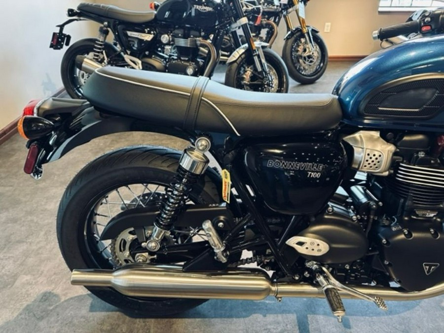 2023 Triumph Bonneville T100 (Chrome Edition)