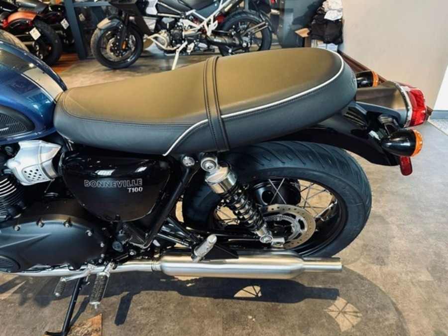 2023 Triumph Bonneville T100 (Chrome Edition)