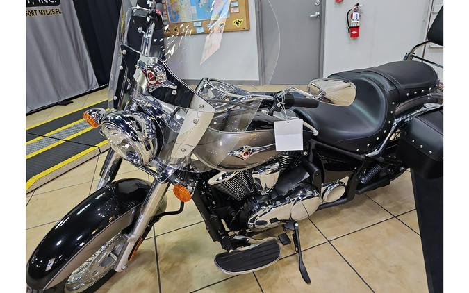 2026 Kawasaki Vulcan® 900 Classic LT