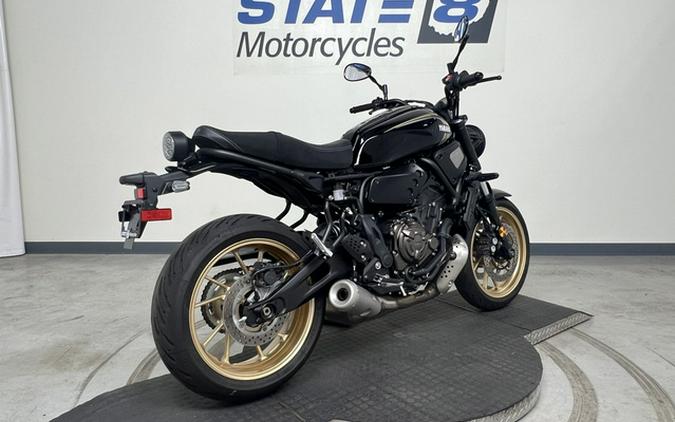 2025 Yamaha XSR 700