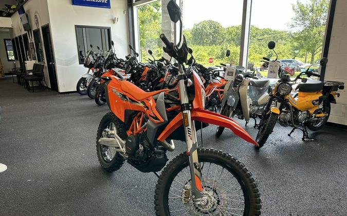 2024 KTM 690 Enduro R