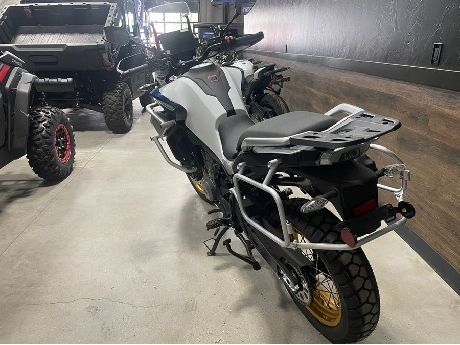 2025 IBEX 800 - CFMOTO