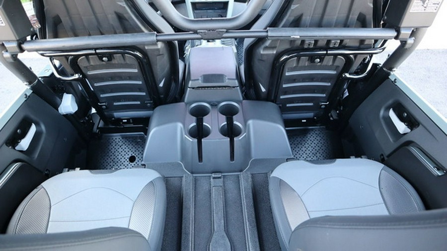 2026 Yamaha Wolverine Rmax4 1000 Compact Xt-R