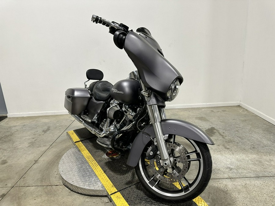 2017 Harley-Davidson Street Glide Special