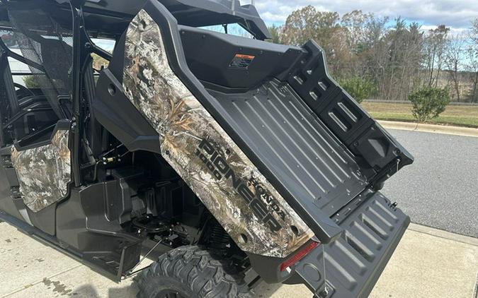 2025 Honda Pioneer 1000-6 Deluxe Crew TrueTimber Atera Camo Deluxe Crew