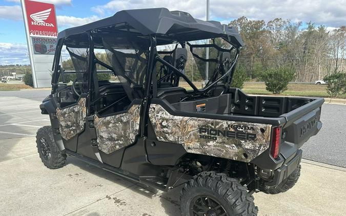 2025 Honda Pioneer 1000-6 Deluxe Crew TrueTimber Atera Camo Deluxe Crew