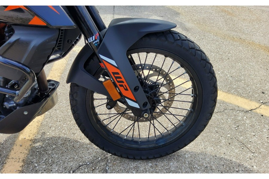 2023 KTM ADVENTURE 390