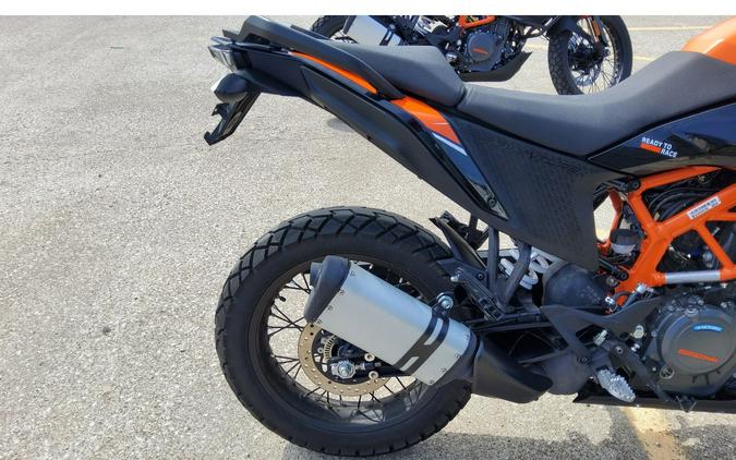 2023 KTM ADVENTURE 390