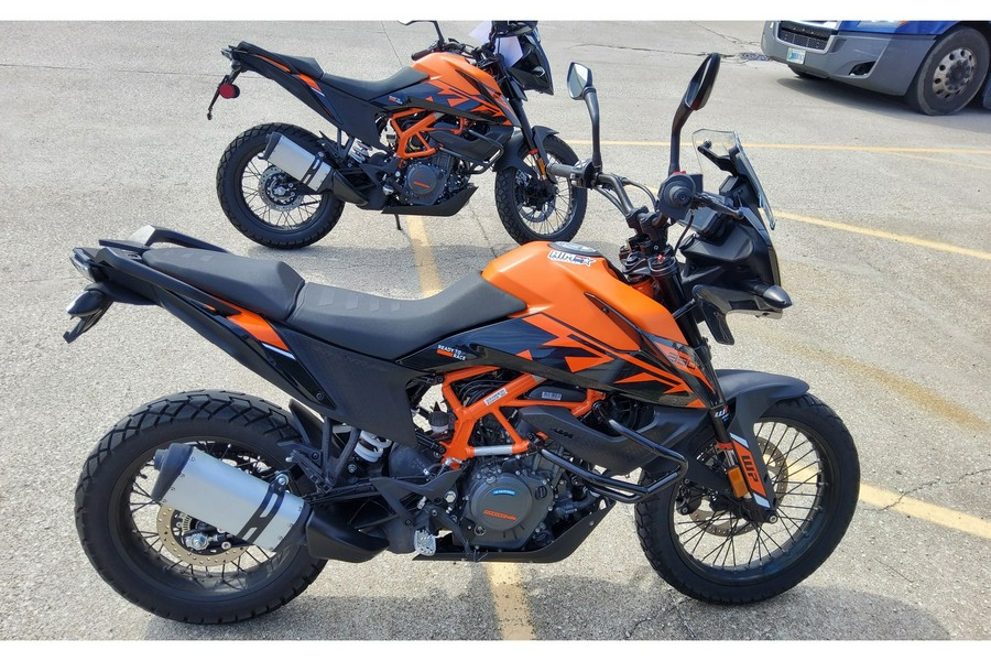 2023 KTM ADVENTURE 390