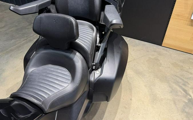 2023 Can-Am Spyder F3 Limited Dark Wheels