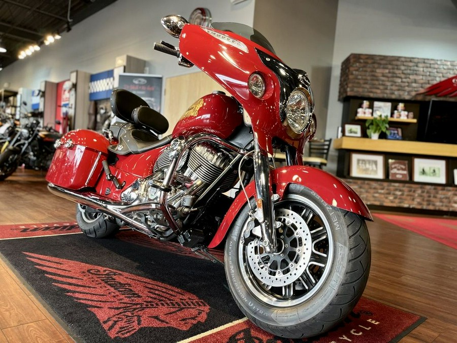 2014 Indian Motorcycle® Chieftain™ Indian Motorcycle® Red