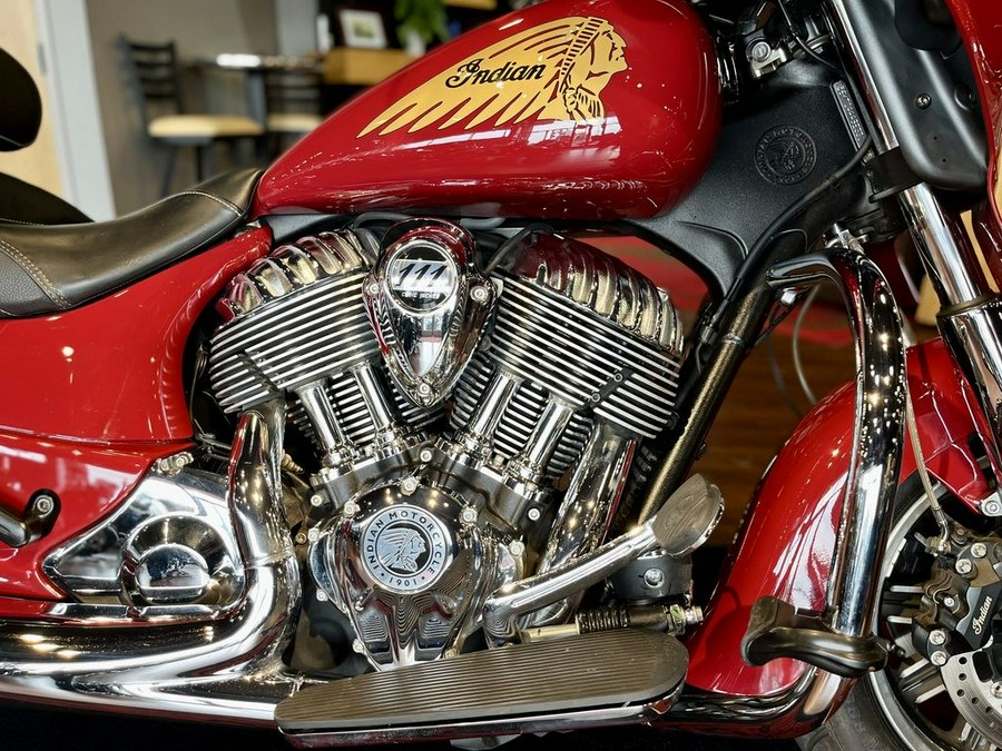 2014 Indian Motorcycle® Chieftain™ Indian Motorcycle® Red