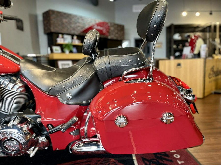 2014 Indian Motorcycle® Chieftain™ Indian Motorcycle® Red