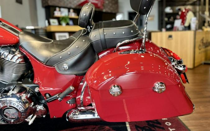 2014 Indian Motorcycle® Chieftain™ Indian Motorcycle® Red