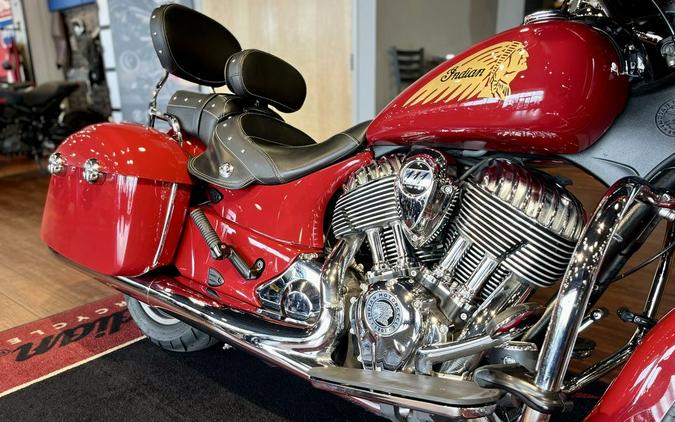 2014 Indian Motorcycle® Chieftain™ Indian Motorcycle® Red