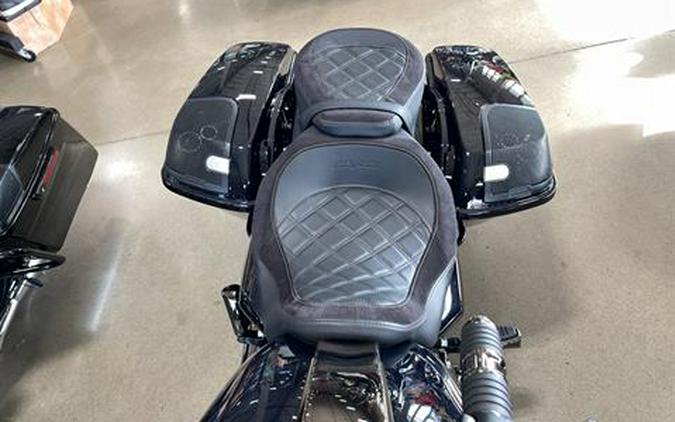 2022 Harley-Davidson CVO™ Street Glide®