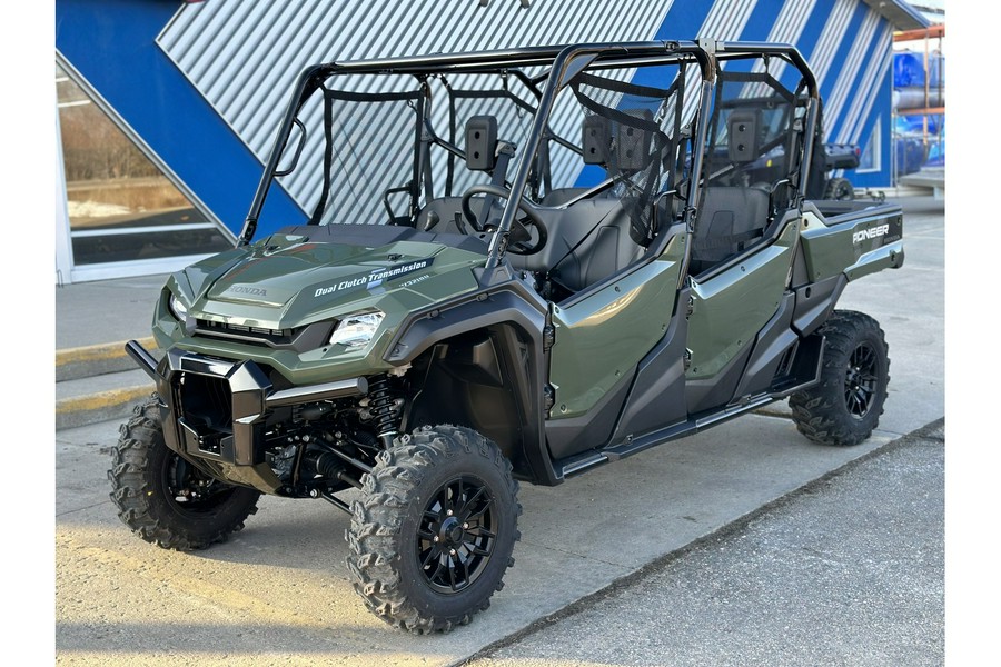 2023 Honda Pioneer 1000-6 Deluxe Crew